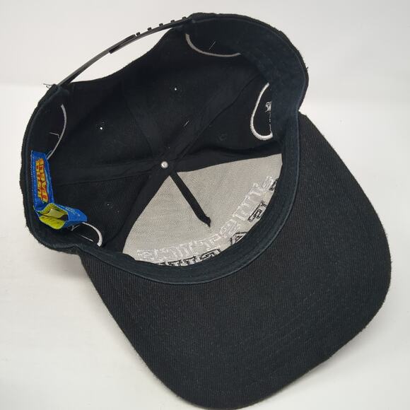 Justice League Gotham City Athletics Snapback 5 Panel Cap Black OS Embroidered - Picture 7 of 9